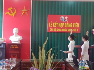 Ngày 28 tháng 6 năm 2021 được sự đồng ý của Đảng uỷ Trường Đại học Nông Lâm, Chi bộ khoa Chăn nuôi Thú y tổ chức Lễ kết nạp đảng viên cho 09 quần chúng ưu tú vào Đảng Cộng sản Việt Nam