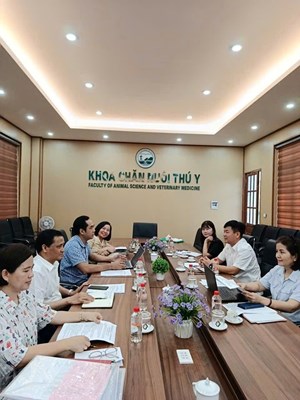 CHI BỘ KHOA CHĂN NUÔI THÚ Y THAM GIA KIỂM TRA VIỆC TRIỂN KHAI, THỰC HIỆN CÁC ĐỀ ÁN TOÀN KHÓA